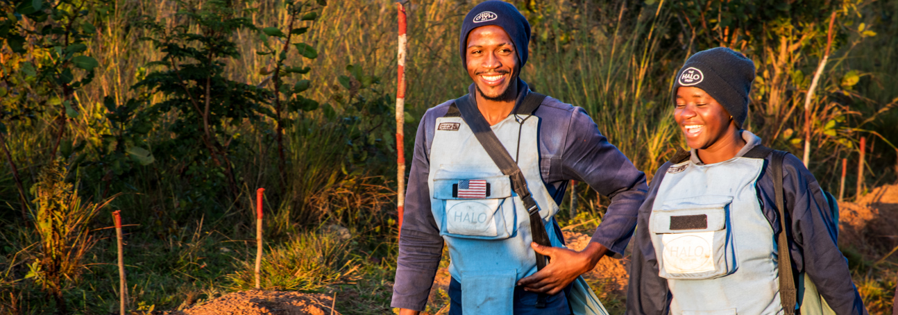 HALO Angola landmine clearance staff